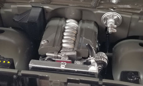 ACME A1807214E - 1/18 Scale LS-10 ENGINE & TRANSMISSION Scale Model Replica