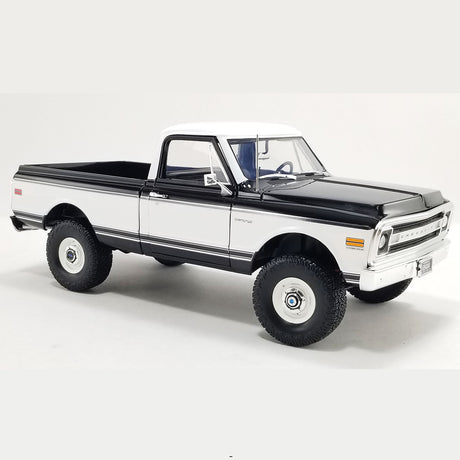 ACME A1807219 - 1/18 Scale 1969 Chevrolet K10 4x4 - Classic Black & White