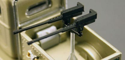 ACME - STACEY DAVID'S GEARZ - SGT. ROCK - 1941 MILITARY 1/2 TON 4X4 TRUCK