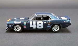 ACME - 1/64 Scale - GL-51263 #48 1970 Plymouth Trans Am Barracuda - Dan Gurney Diecast Scale Model Replica