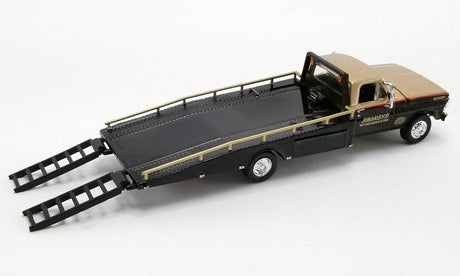 ACME EXCLUSIVE - GL-51341 SMOKEY YUNICK - 1970 FORD F-350 RAMP TRUCK WITH #11 1969 FORD TRANS AM MUSTANG