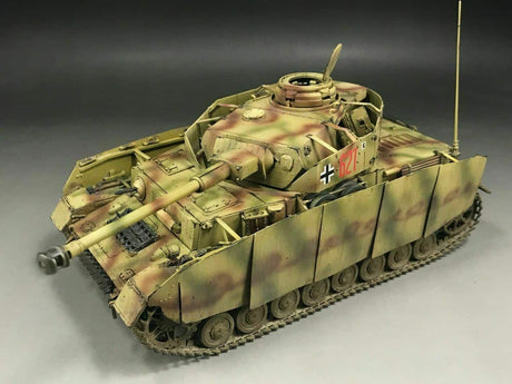 Academy - 1/35 Scale German PANZER IV AUSF.H WITH ARMOR Plastic Model Kit